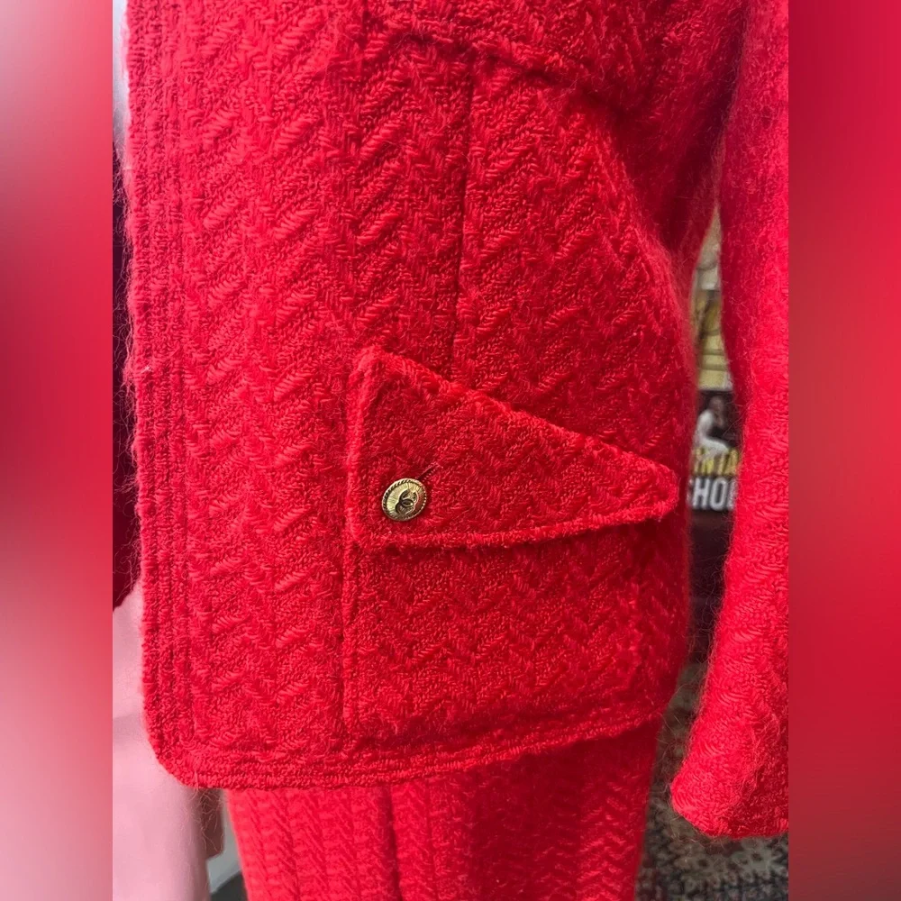 Vintage Chanel Boutique Red Herringbone Wool Suit Jacket and Skirt Set / Size 40